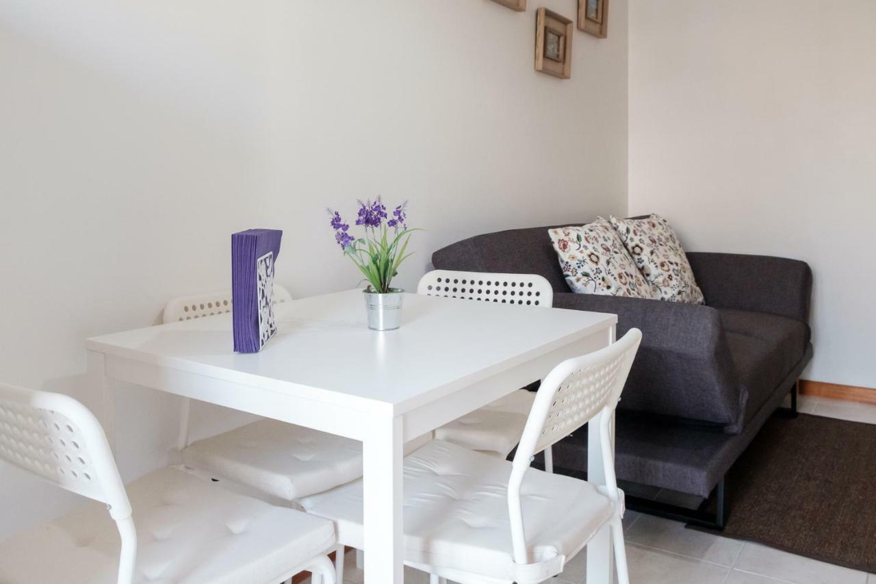 Apartment With Balcony In The Square Πόρτο Εξωτερικό φωτογραφία