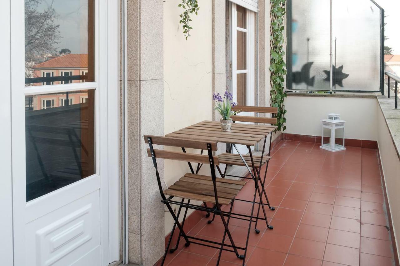 Apartment With Balcony In The Square Πόρτο Εξωτερικό φωτογραφία